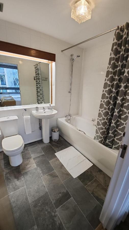 Top Floor Room In Baker St London Ngoại thất bức ảnh
